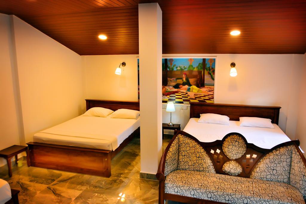 Lucas Hotel Kosgoda Exterior photo