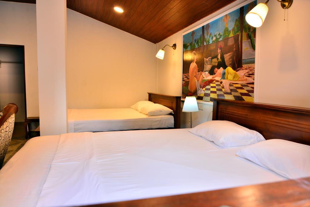 Lucas Hotel Kosgoda Exterior photo
